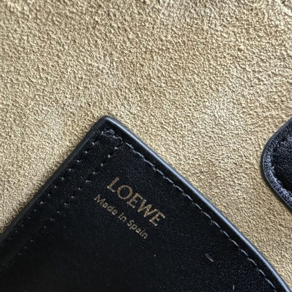 L⊚℮w℮ Pebble Bucket Anagram 062342