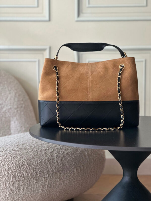 wsxc1777415833524_1 Chanel 25A Shopping Hobo Bag 5634